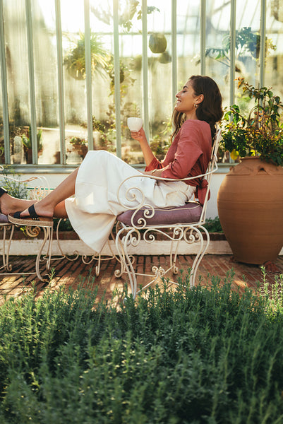Young tourist woman enjoying her summer vacation