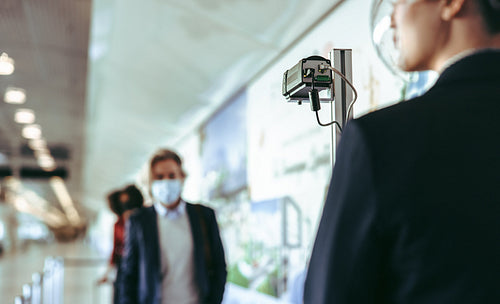 Thermal scanning checkpoint at airport terminal