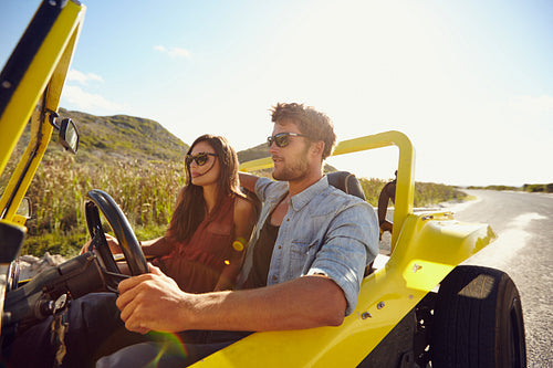 Young couple on roadtrip