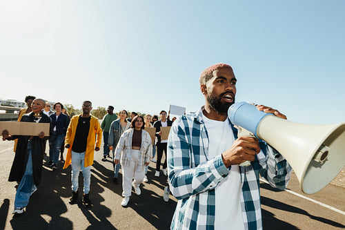 Hundreds rally in protest to advocate for change in the streets
