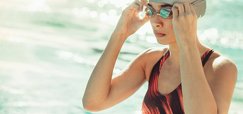 Woman swimmer ready to swim