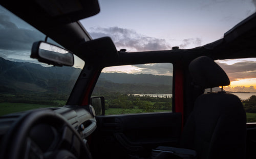 Exploring Hanalei Bay: Hawaiian Island Drive At Sunset