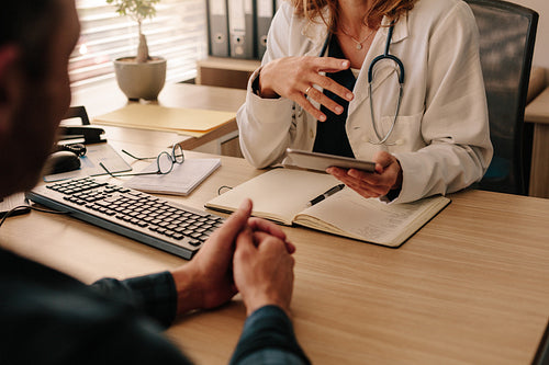 Doctor and patient talking about the treatment