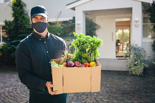 Contact free delivery of groceries during lockdown