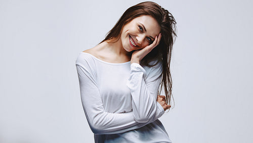 Portrait of beautiful young woman 