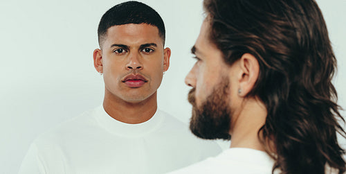 Male diversity and beauty: Grooming personified in a studio