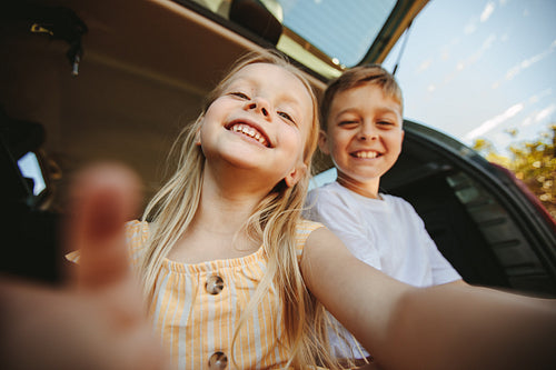 Kids looking through a touch screen device