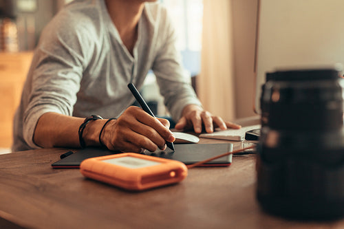 Artist using new technology for editing his artwork