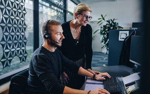 Call center representative with manager