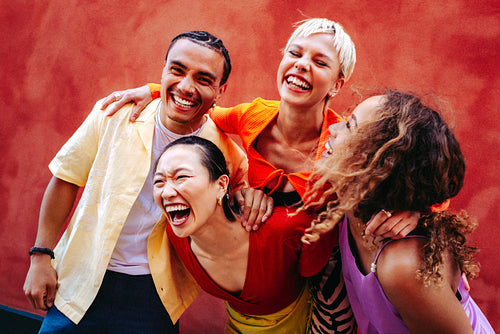 Bold and joyful friendship in full bloom