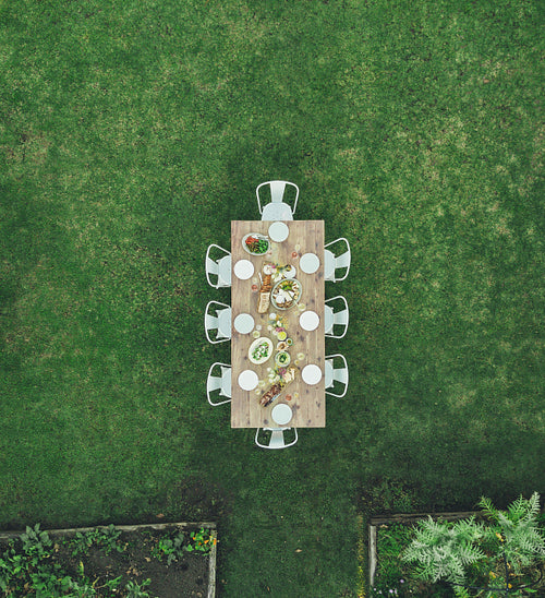 Table ready for outdoors meal party