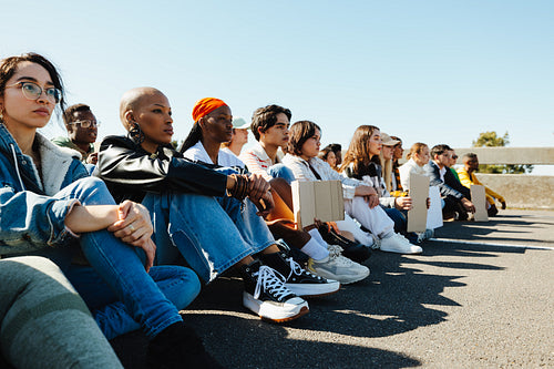 Young workers on strike: a nation at a standstill