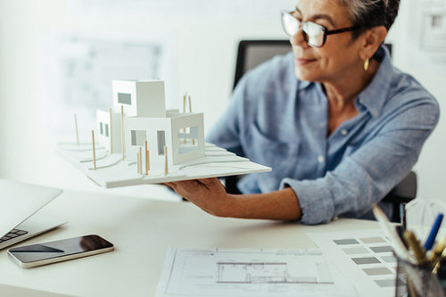 Innovative architecture: Woman using 3D modelling to create a sustainable architectural design