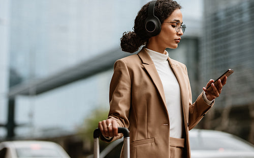 Business traveller waiting for the taxi
