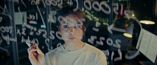 Midnight model: Numbers in motion