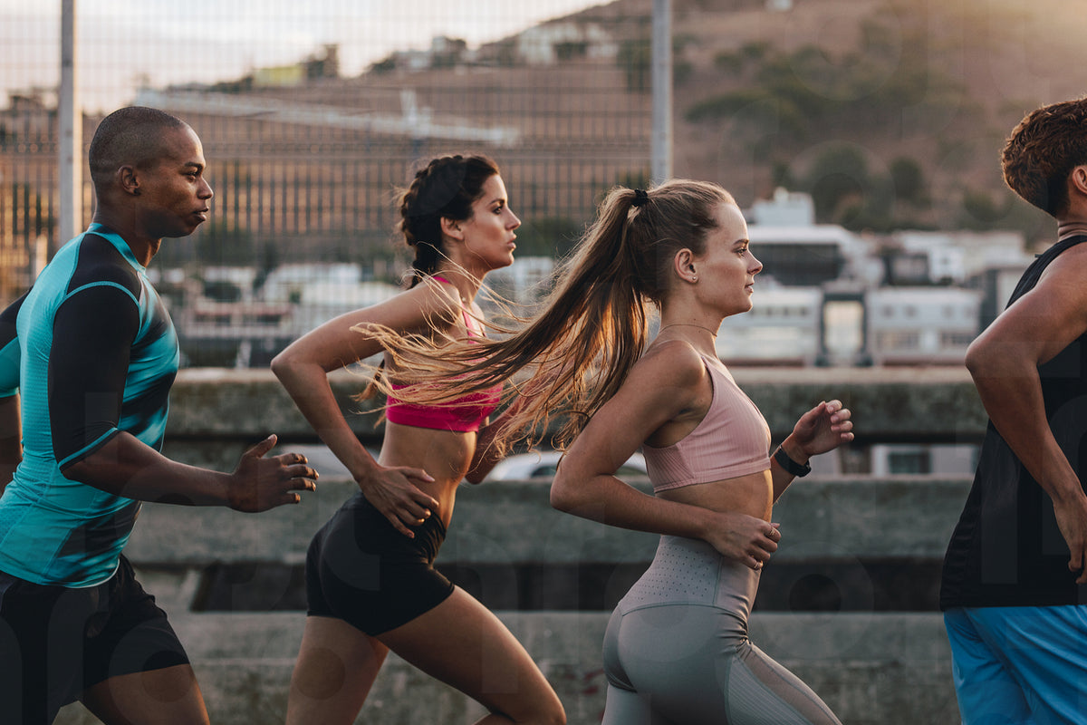 Group of runners training together in morning – Jacob Lund Photography ...