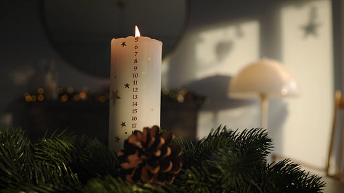 Advent candle with wreath