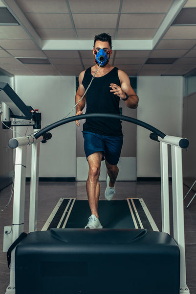 Sports man monitoring his fitness performance