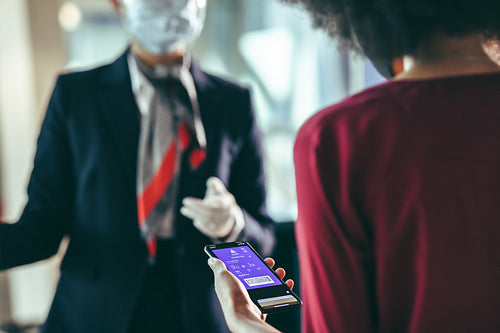 Boarding with mobile boarding pass