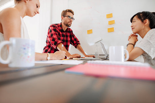 Discussion during business meeting in conference room