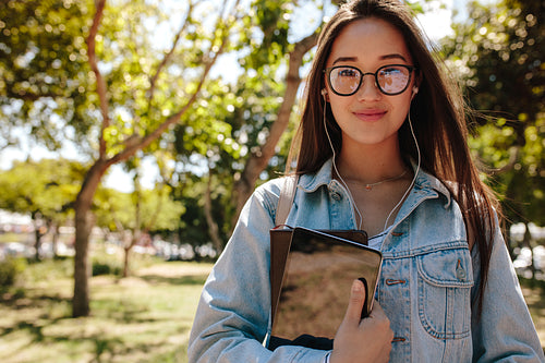 Portrait of an asian college girl