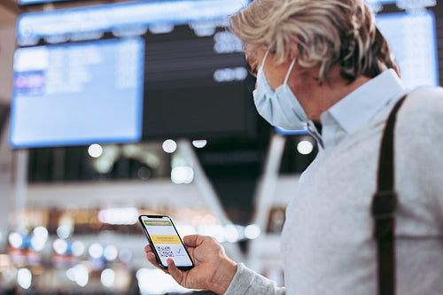 Traveling with vaccine passport during pandemic