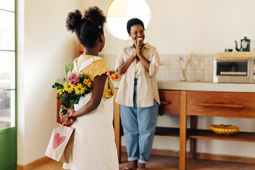 Mother and daughter: A surprising floral gift