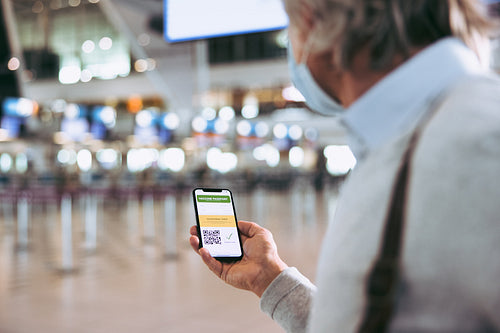 Traveling with certificate of covid-19 vaccination