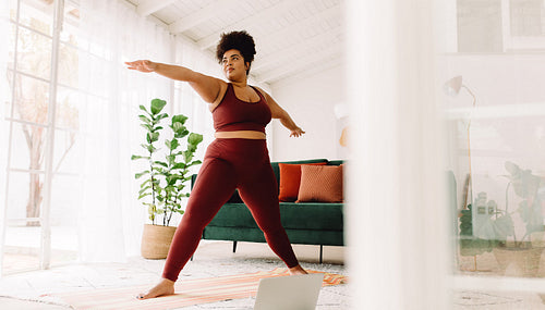 Plus size woman exercising in fitness studio – Jacob Lund Photography  Store- premium stock photo